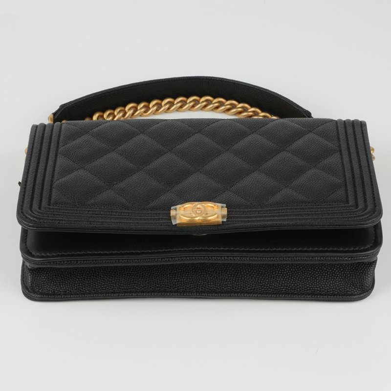 KESH 凱仕國際精品【率性俐落、經典入門】CHANEL BOY CHANEL WOC 黑色魚子醬牛皮鏈帶包｜復古金扣-5