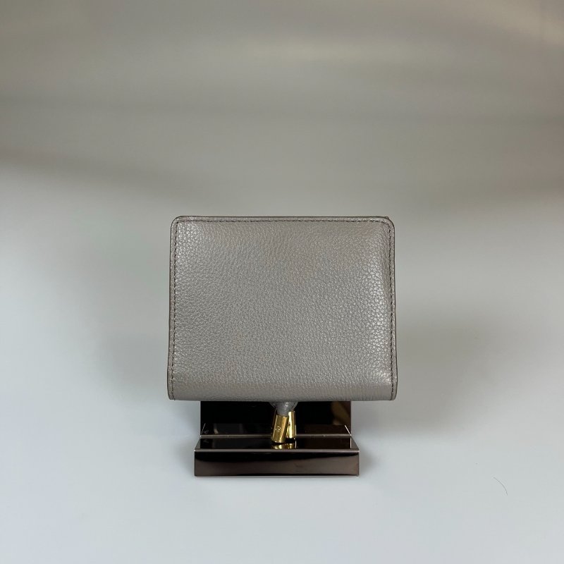 CHLOE 灰皮革對折零錢短夾-1