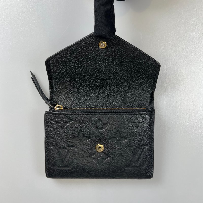 LV M64060/晶片款 黑壓紋Victorine短夾-6