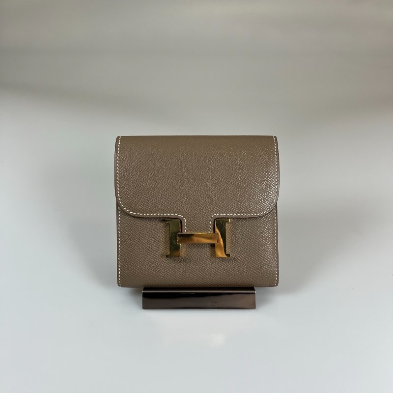 HERMES □V刻大象灰金扣康康短夾-0