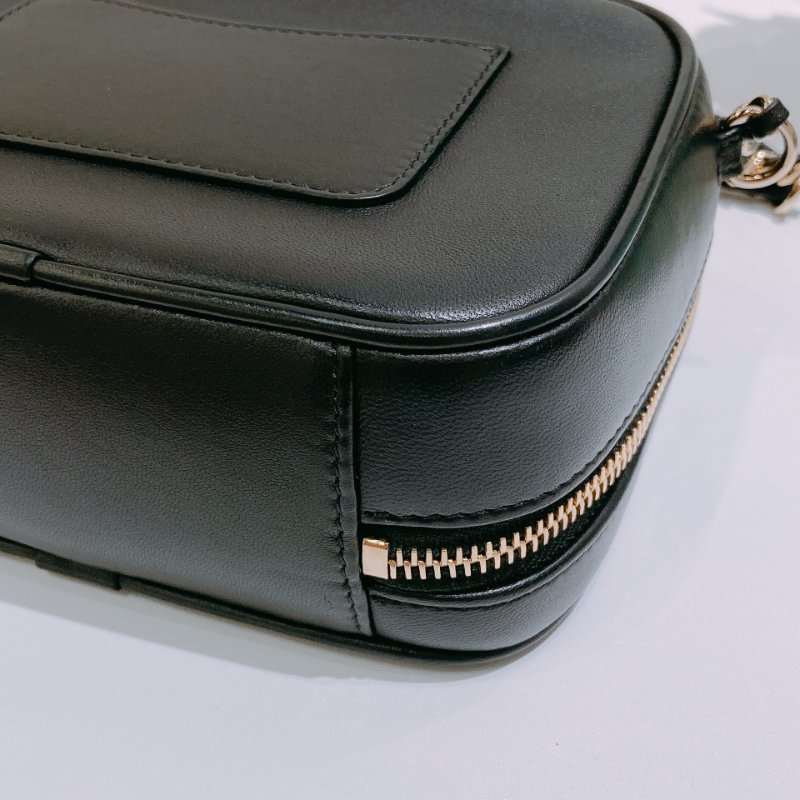 TW4831 Chanel 香奈兒 相機包 鏈條帶cc logo 掛件 羊皮 黑金Camera Bag Lambskin Black x GHW-8