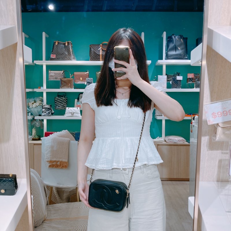 TW4831 Chanel 香奈兒 相機包 鏈條帶cc logo 掛件 羊皮 黑金Camera Bag Lambskin Black x GHW-17