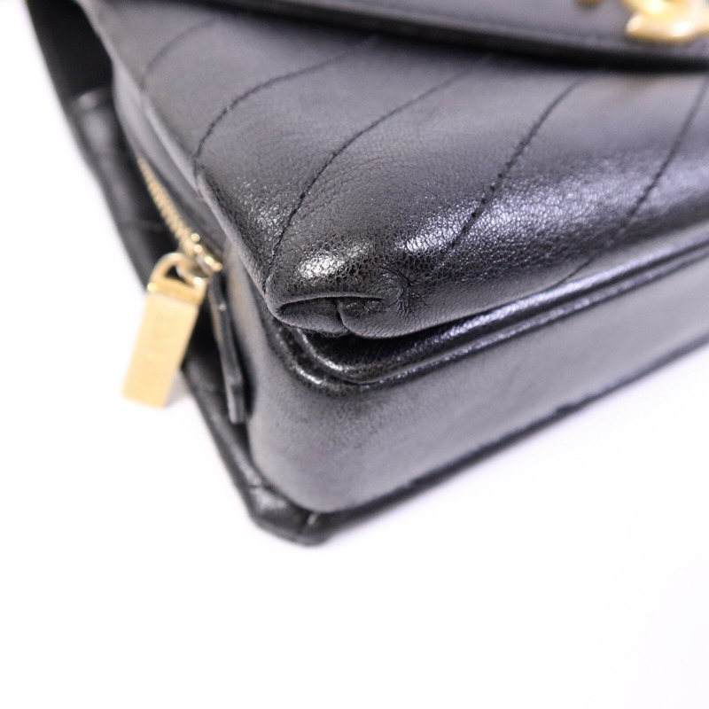CHANEL 牛皮皮革Chain Shoulder Bag鏈帶肩背袋-11