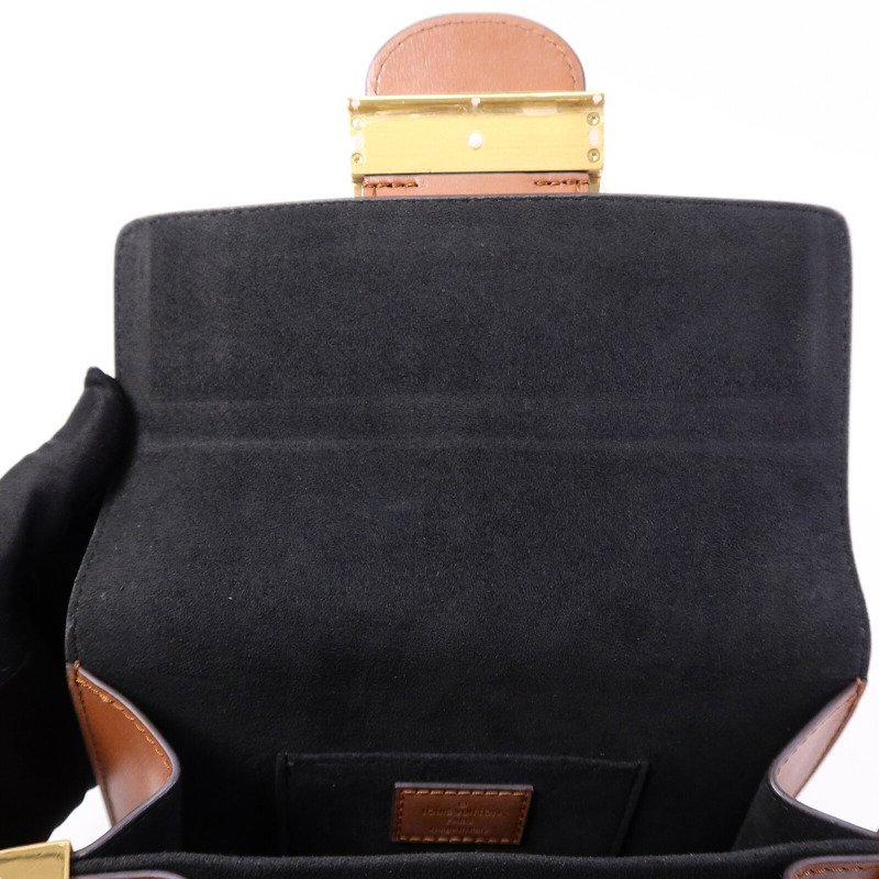 LOUIS VUITTON Monogram Reverse Mini Dauphine肩背袋-13