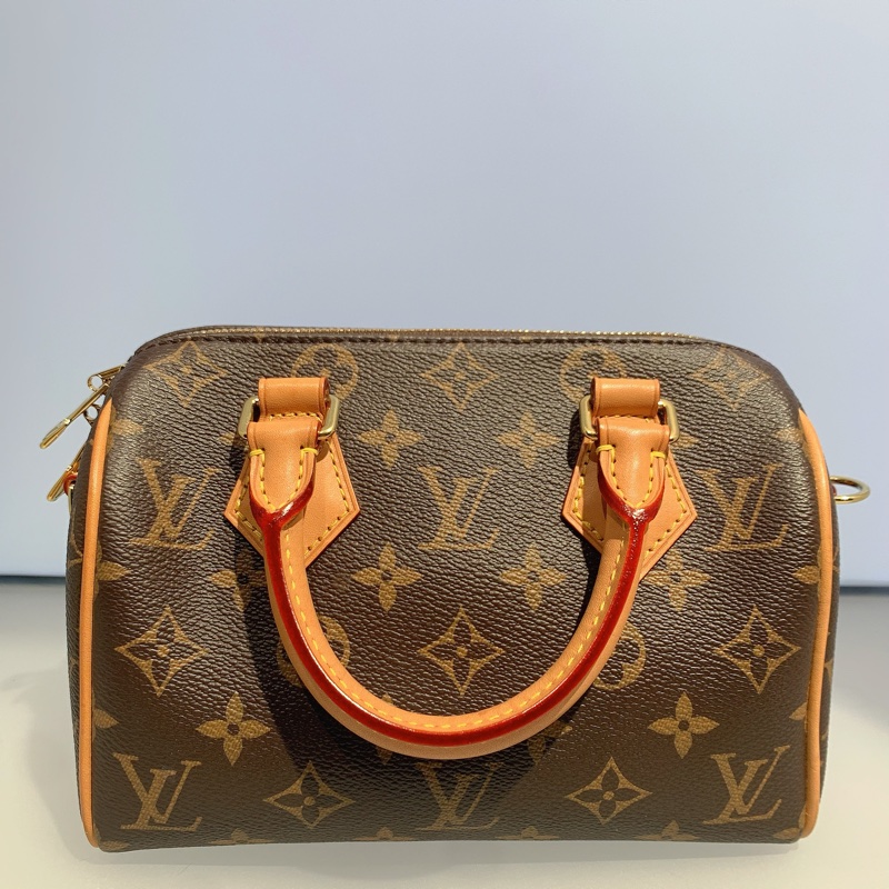 Lv speedy20尺寸/ Size ：20x16cm 配件 /Accessories:鎖具、肩帶-1