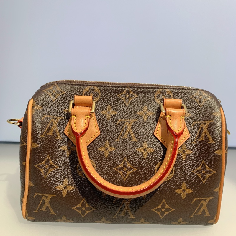 Lv speedy20尺寸/ Size ：20x16cm 配件 /Accessories:鎖具、肩帶-7