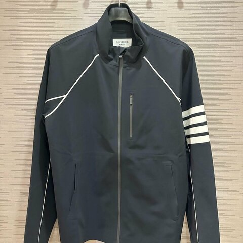 💎Han's house精品服飾💎Thom Browne TB 機能 彈性 運動 外套 義大利製 現貨 XL 原價49400