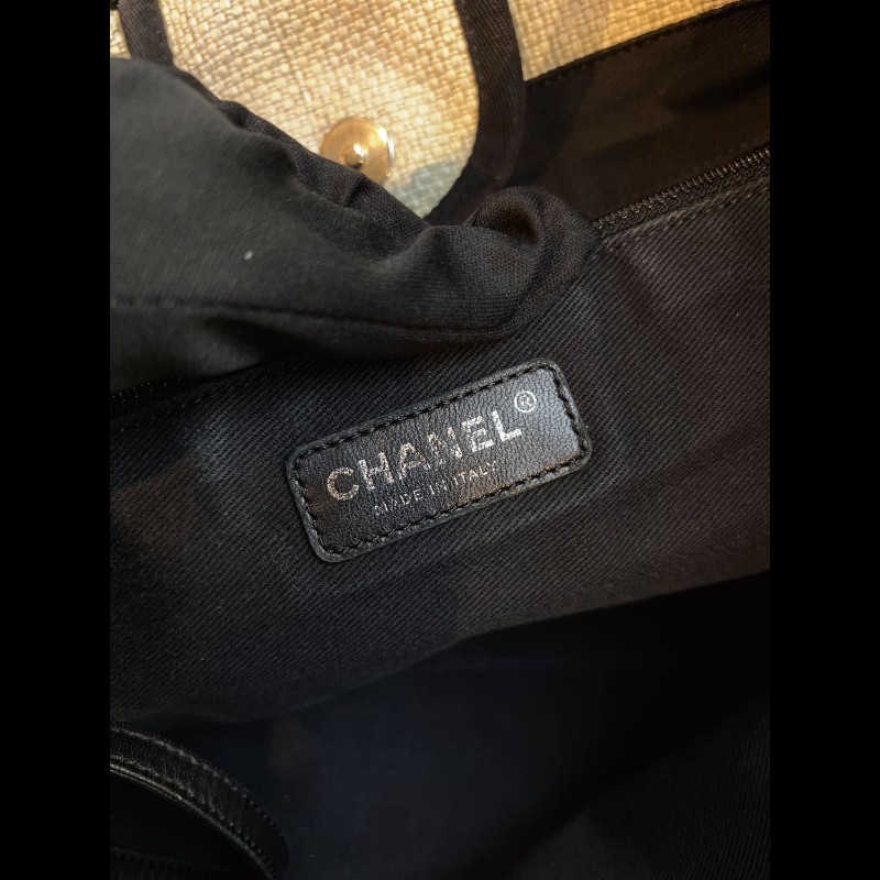 Chanel Tote bag-8
