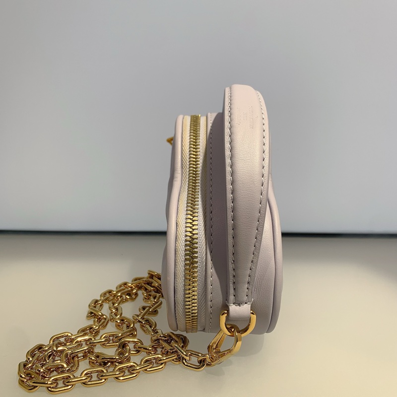 LV，情人節限量款紫色愛心包，尺寸14cm×12cm-3
