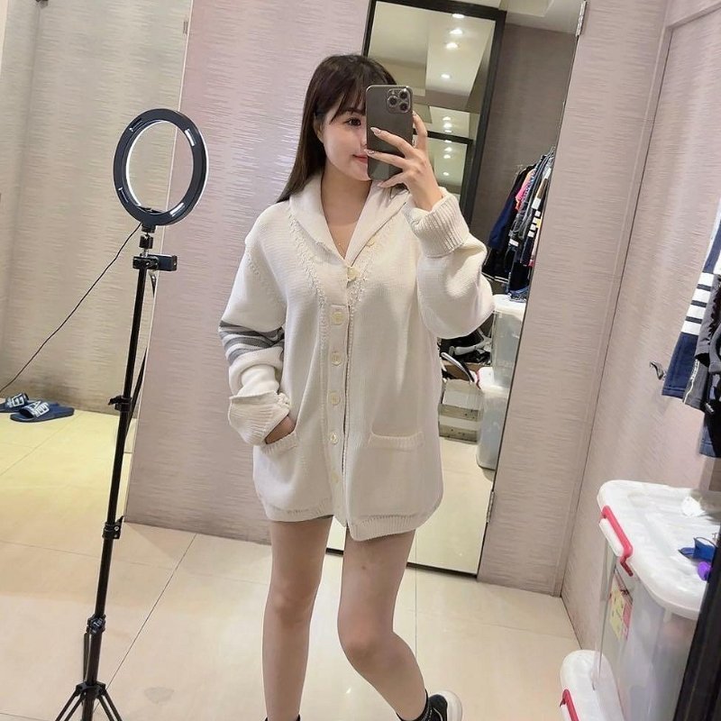 💎Han's house精品服飾💎 Thom Browne 針織 開衫 外套 男女共穿現貨 4 原價41600-2
