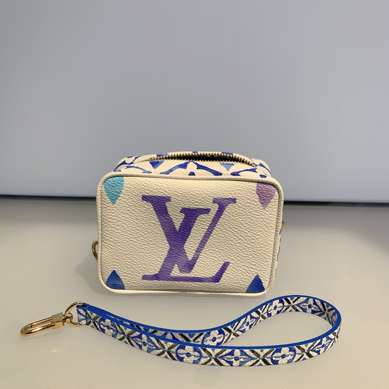 Lv，限量零錢包，尺寸11cm×8cm×5cm-0