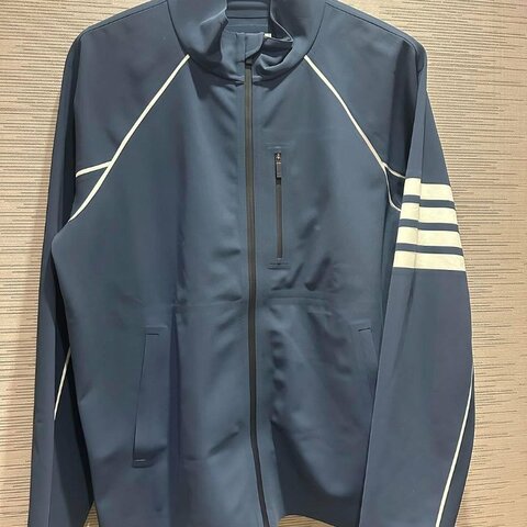 💎Han's house精品服飾💎Thom Browne TB 機能 彈性 運動 外套 義大利製 現貨 L 原價49400