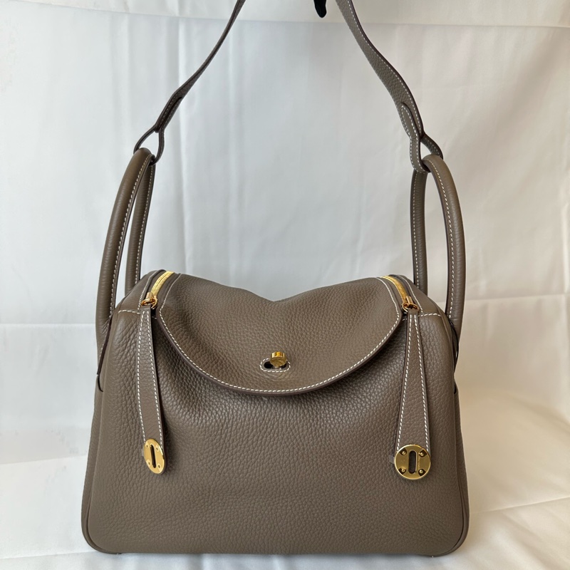 #天菜現貨#99新 🧡 Hermès Lindy 30 大象灰金扣#附購證-6