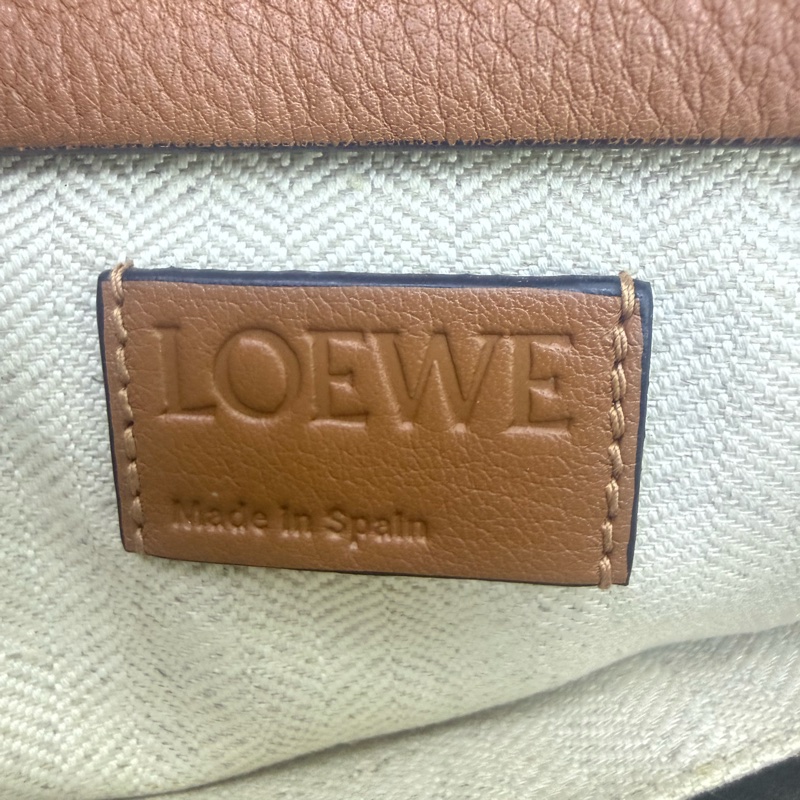 LOEWE T Pouch Fringe Leather Crossbody Bag-12