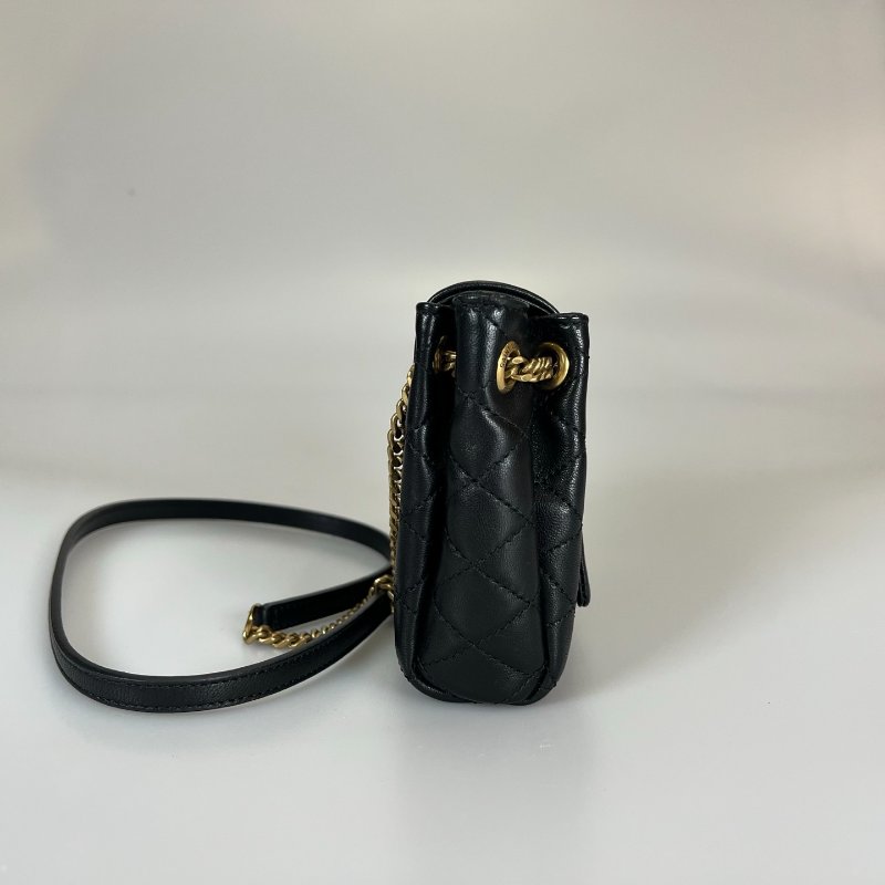YSL 672738  黑金NOLITA肩背包-3