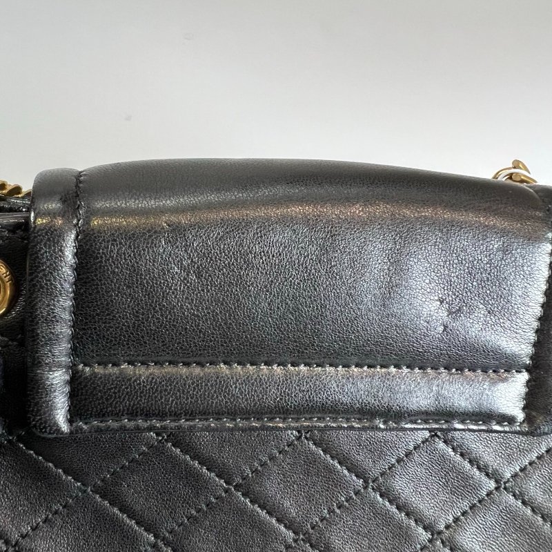 YSL 672738  黑金NOLITA肩背包-12
