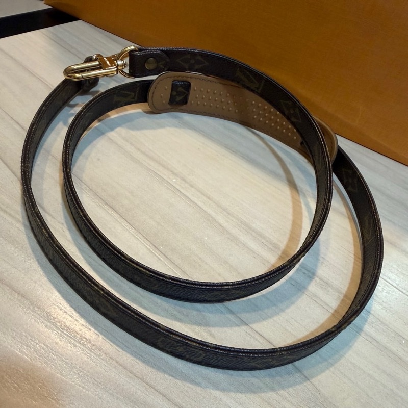Lv 背帶-13