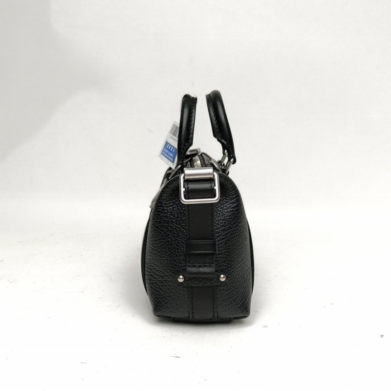LOUIS VUITTON 黑色牛皮羊皮晶片Bikernano肩背包-1