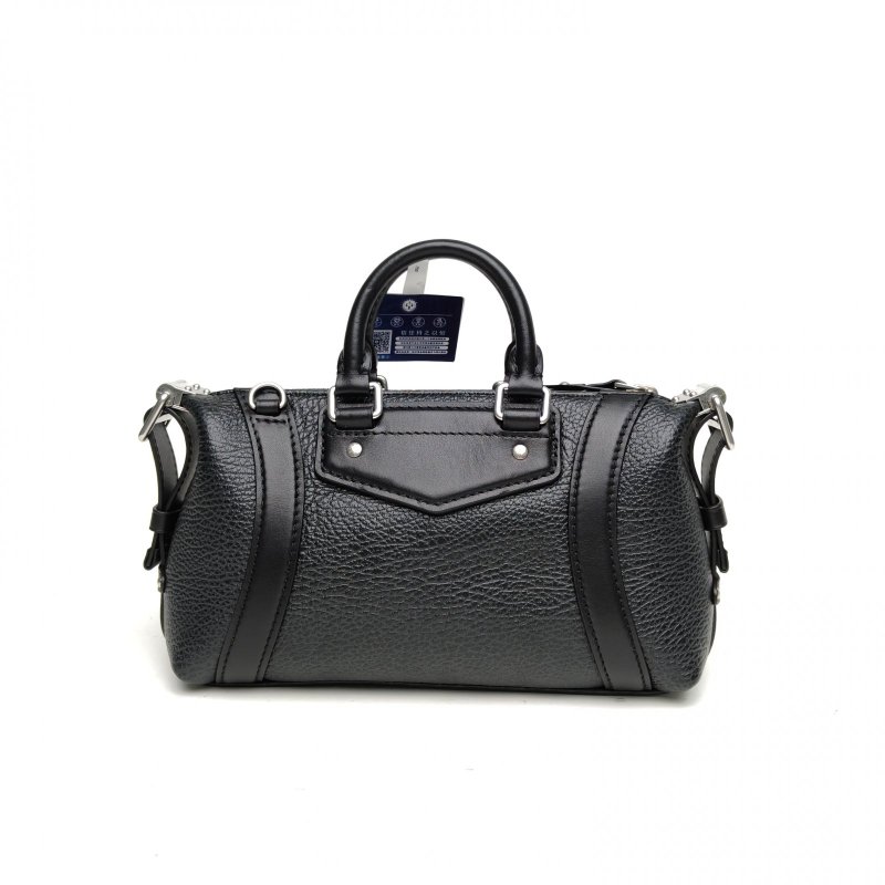 LOUIS VUITTON 黑色牛皮羊皮晶片Bikernano肩背包-2