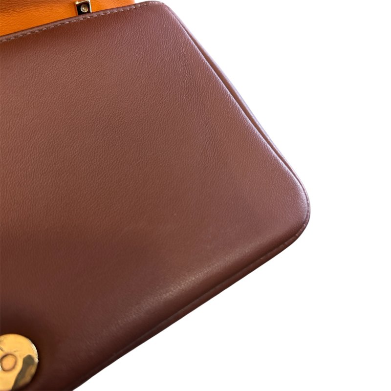 BURBERRY 橘咖金扣兩用包-12
