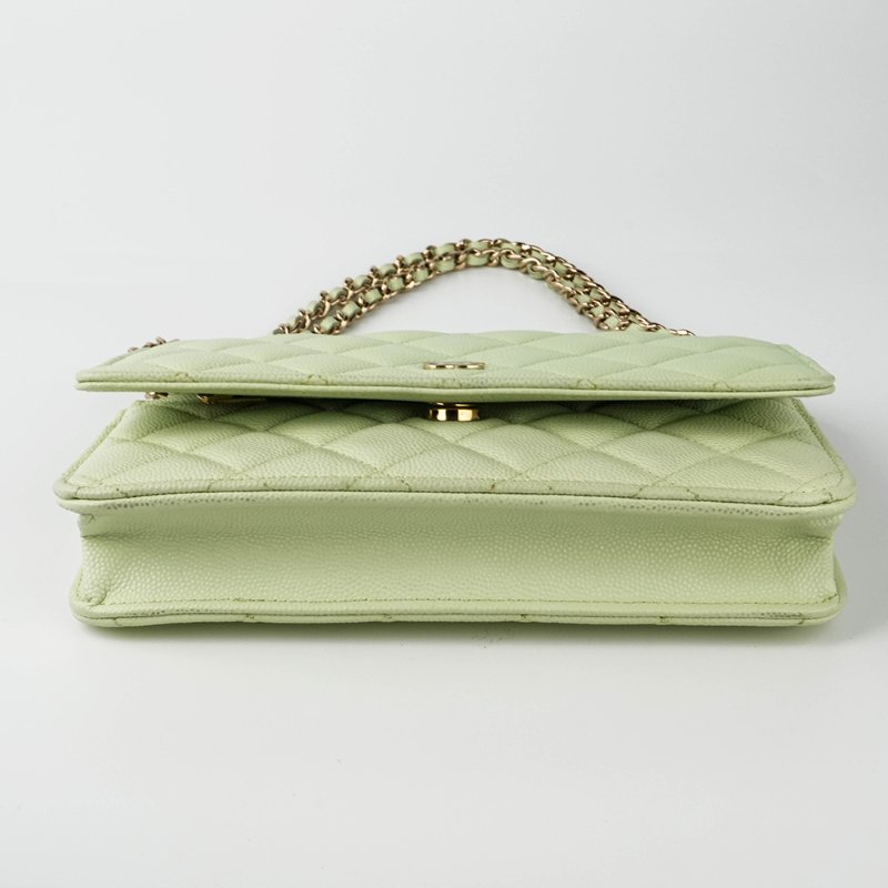 KESH 凱仕國際精品【清新稀有、優雅亮點】CHANEL Classic Wallet On Chain 香奈兒魚子醬牛皮鏈帶長夾 WOC｜綠色金扣｜晶片款-4