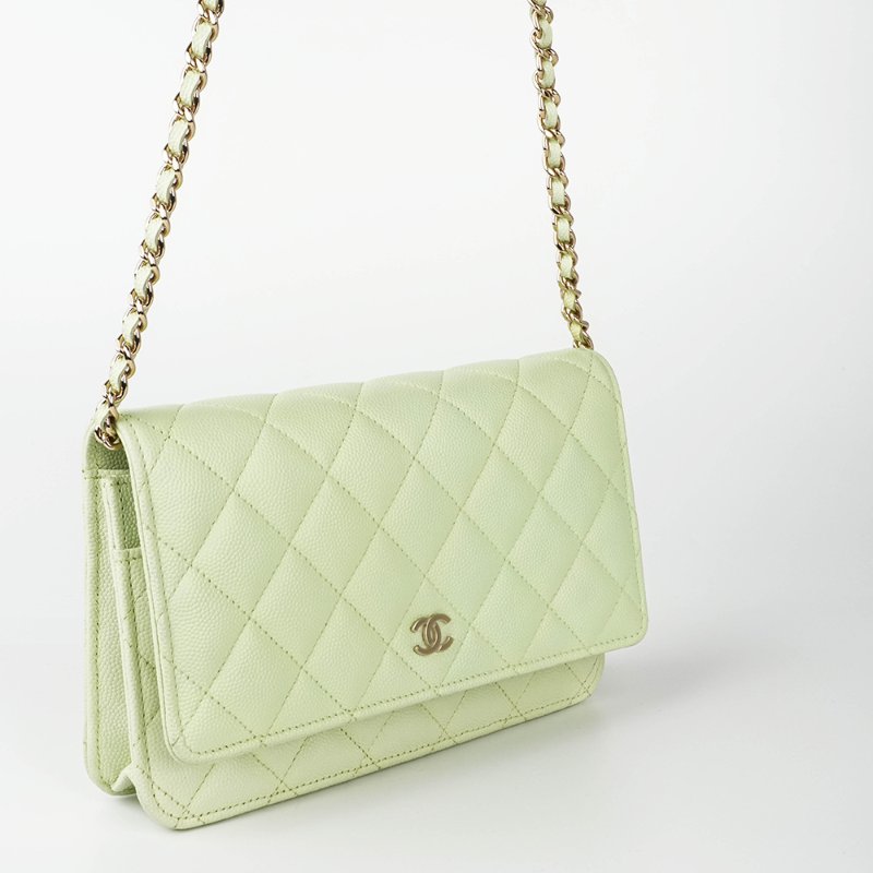 KESH 凱仕國際精品【清新稀有、優雅亮點】CHANEL Classic Wallet On Chain 香奈兒魚子醬牛皮鏈帶長夾 WOC｜綠色金扣｜晶片款-7