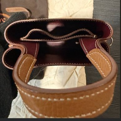 TOD'S T Logo 超小號手提/斜背二用皮革手機包(棕色)-4
