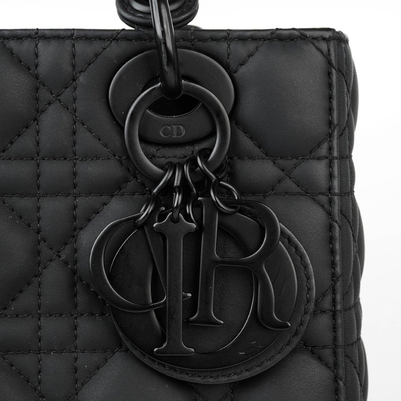 KESH 凱仕國際精品【極黑稀有、低調奢華】DIOR Lady Dior Matte Black 4 格戴妃包｜全黑啞光版本｜手提肩背兩用-12