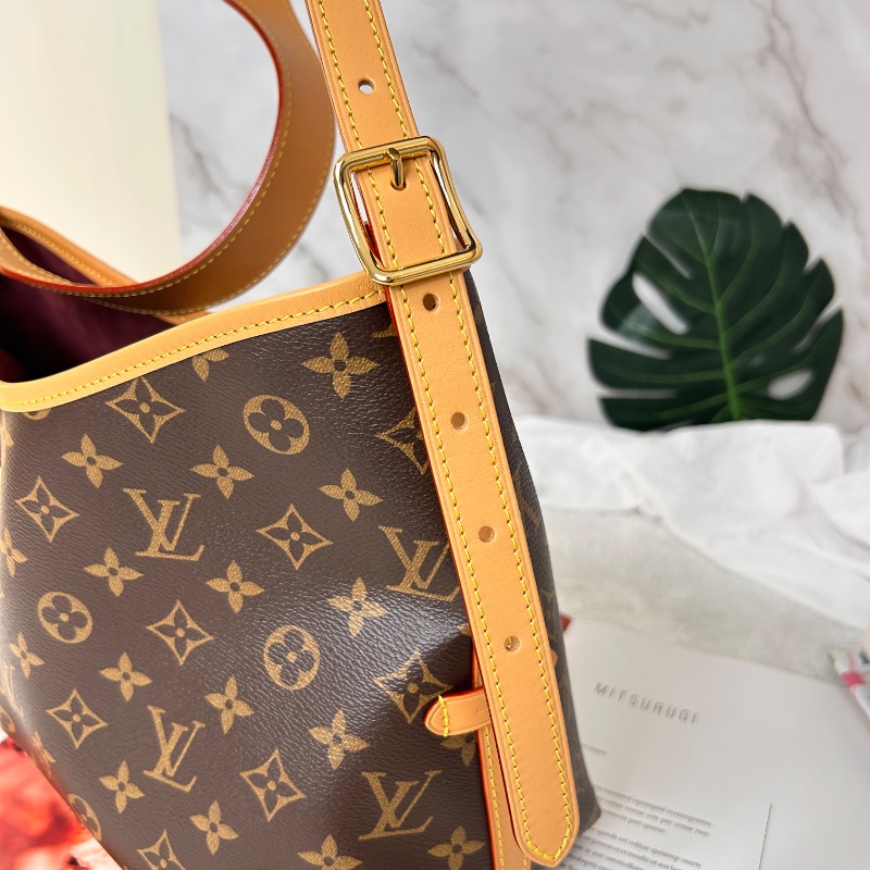 LV Carryall PM 老花小號肩背包 晶片款-28