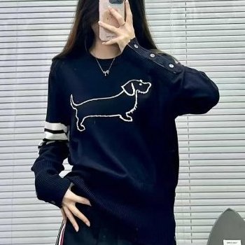 💎Han's house精品服飾💎Thom Browne TB 狗 100％ 美利奴羊毛 毛衣 義大利製 現貨4 原價33200-0
