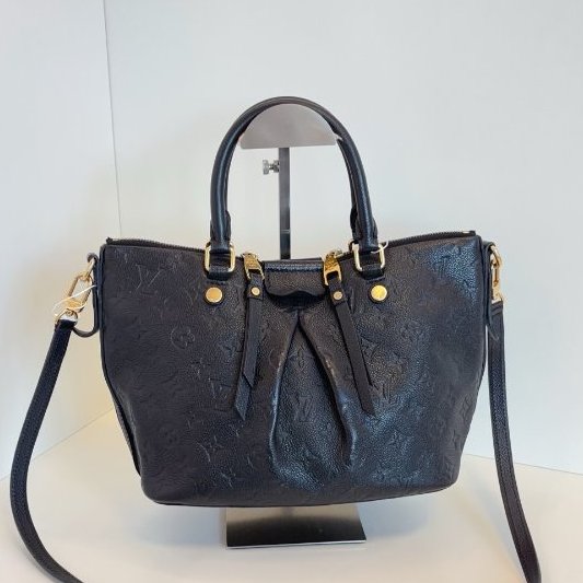 路易威登/Louis Vuitton 黑色全皮壓花 手提餃子包-1