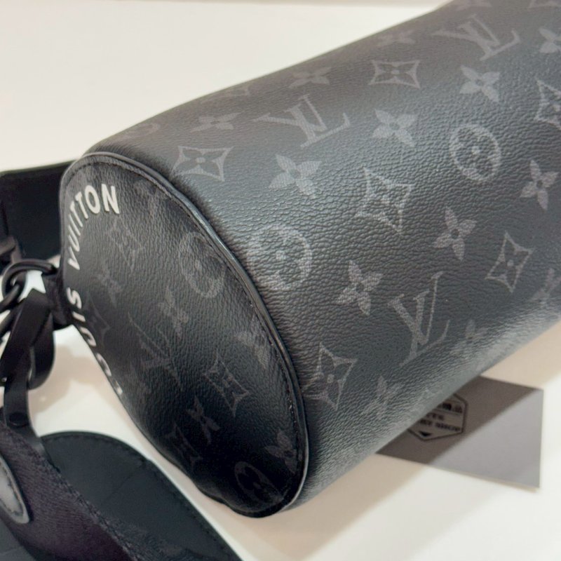 LV 斜背包/側背包/圓筒包 M46796 近全新-8