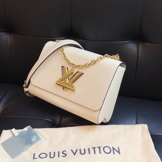 閒置新 路易威登/Louis Vuitton 白色金扣Twist鏈條包 中號 芯片款-3