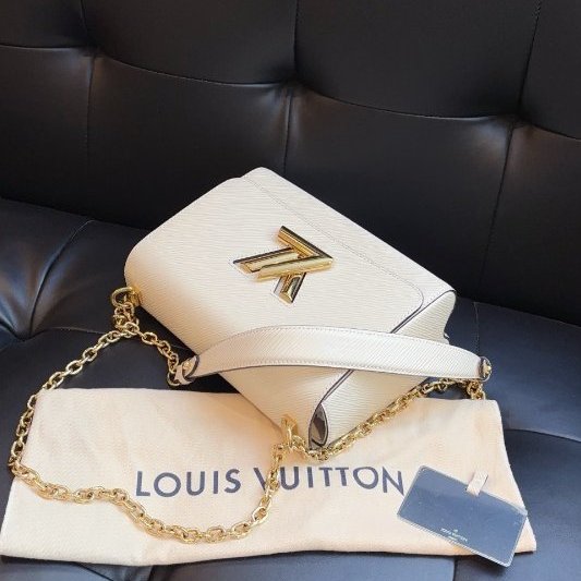 閒置新 路易威登/Louis Vuitton 白色金扣Twist鏈條包 中號 芯片款-5
