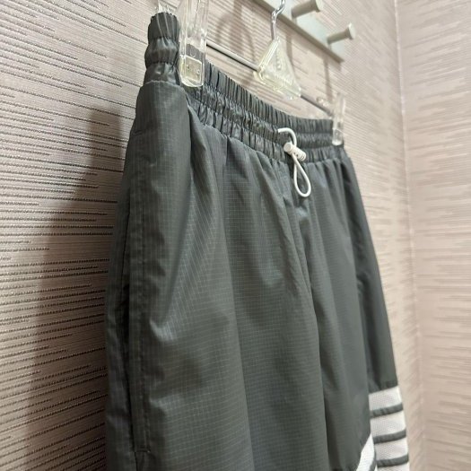 💎Han's house精品服飾💎THOM BROWNE TB 尼龍 四槓 長褲 現貨1 原價34600-4