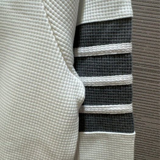 💎Han's house精品服飾💎thom Browne TB 華夫格 針織 衛衣 義大利製 現貨0原價33700-2