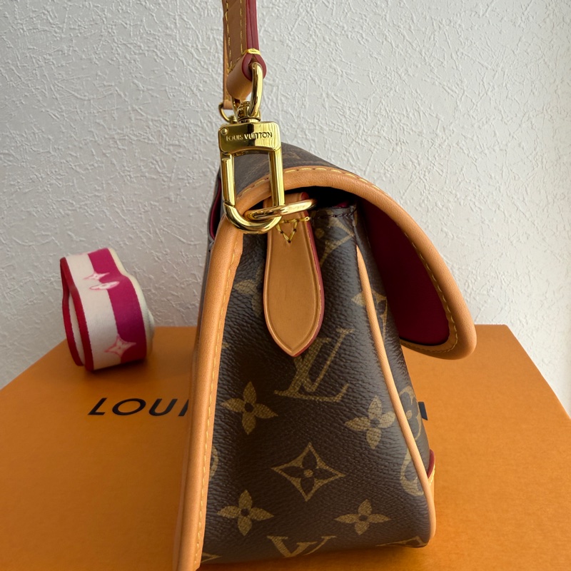 lv美美噠法棍包❤️❤️❤️-6