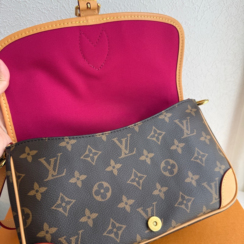 lv美美噠法棍包❤️❤️❤️-9