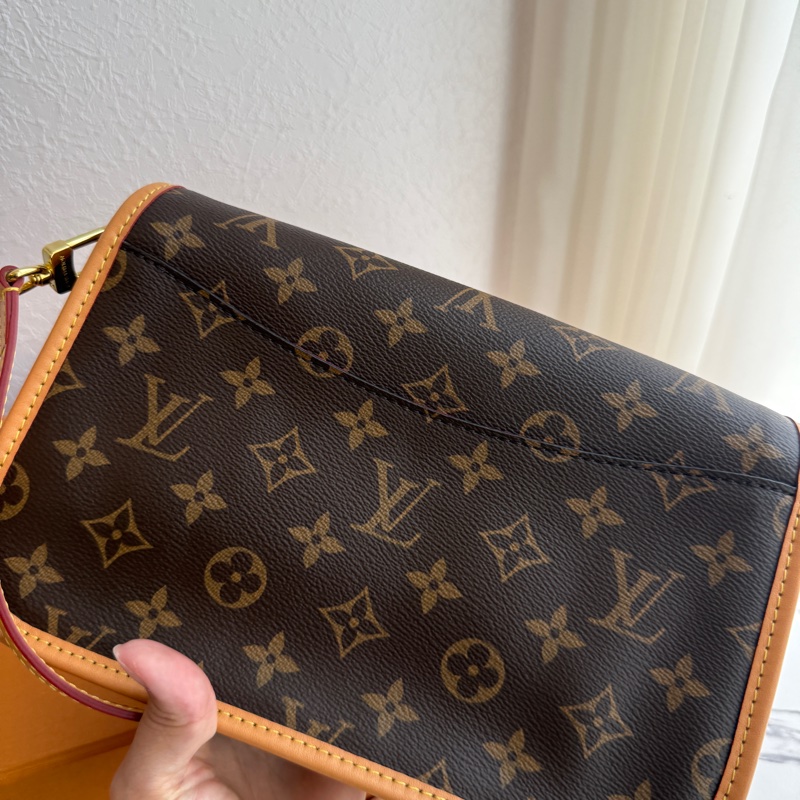 lv美美噠法棍包❤️❤️❤️-11