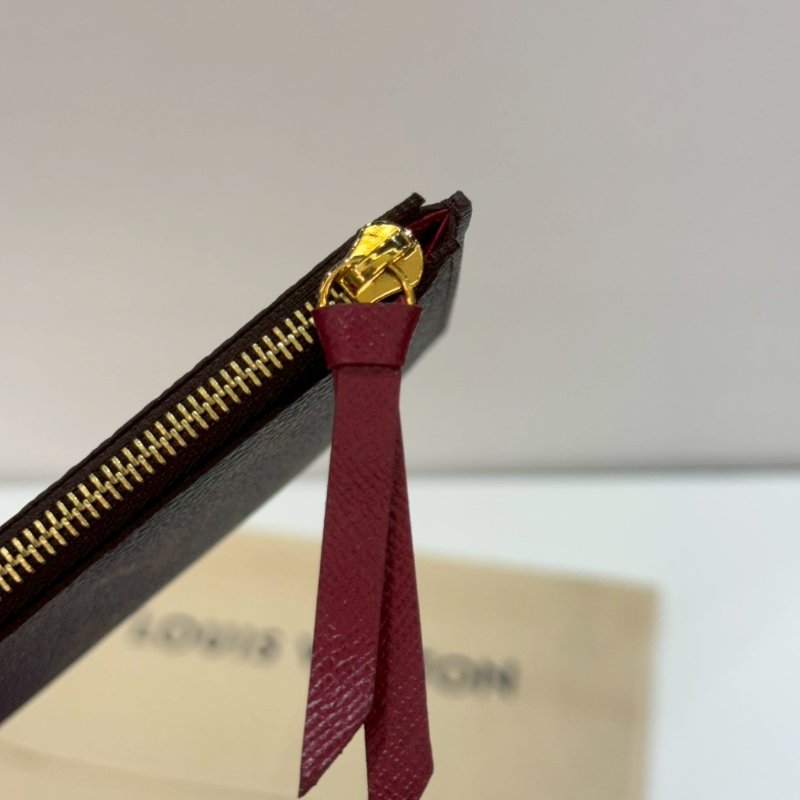LV 斜背包/側背包/WOC三合一/手拿包 M81896 9成新-15