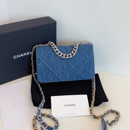 近新品 香奈兒/Chanel 19bag繫列丹寧Woc鏈條包 芯片款-6