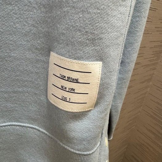 💎Han's house精品服飾💎Thom Browne TB 4桿 TB 衛衣 大學T 日本製 現貨3原價 22200-3