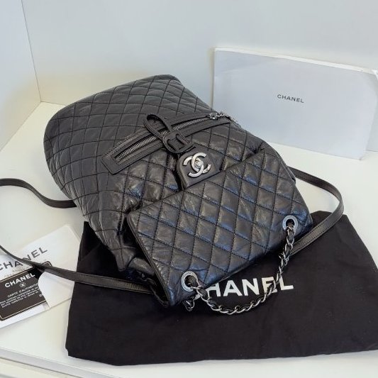 香奈兒/Chanel 黑銀油蠟牛皮 薩爾茨堡雙肩包 中號-3