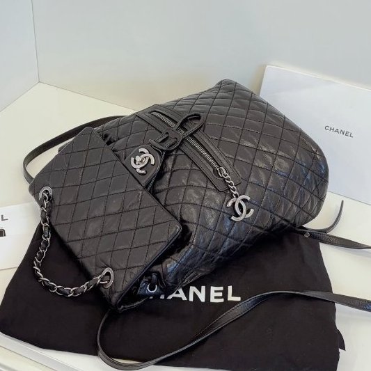 香奈兒/Chanel 黑銀油蠟牛皮 薩爾茨堡雙肩包 中號-4