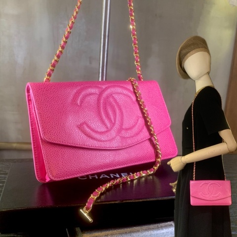 香奈兒山茶花粉紅魚子醬多用途包 Chanel Vintage Caviar Skin CC Logo Pouch In Camellia Pink + Chain