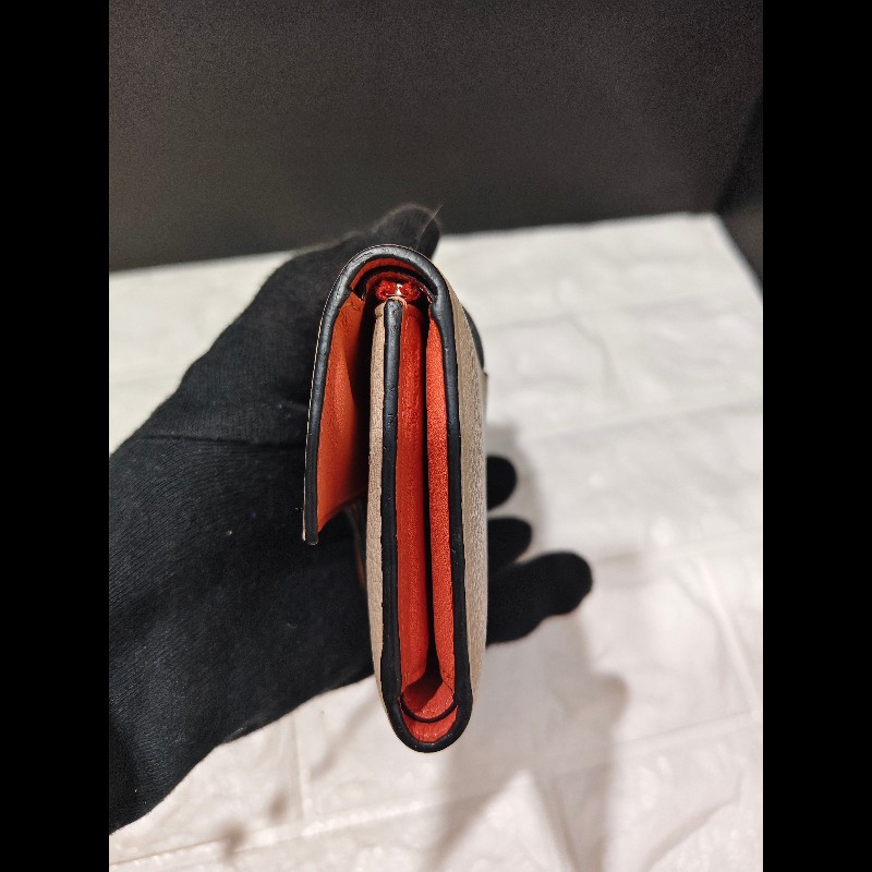 LOEWE 經典款 小型粒面小牛皮三折短夾-9