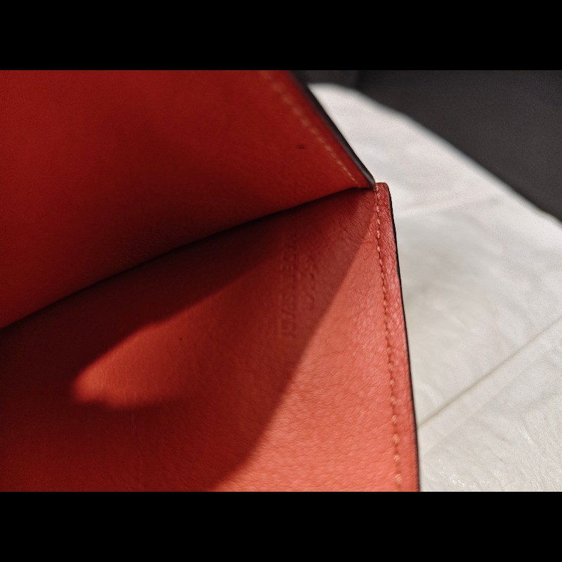 LOEWE 經典款 小型粒面小牛皮三折短夾-13
