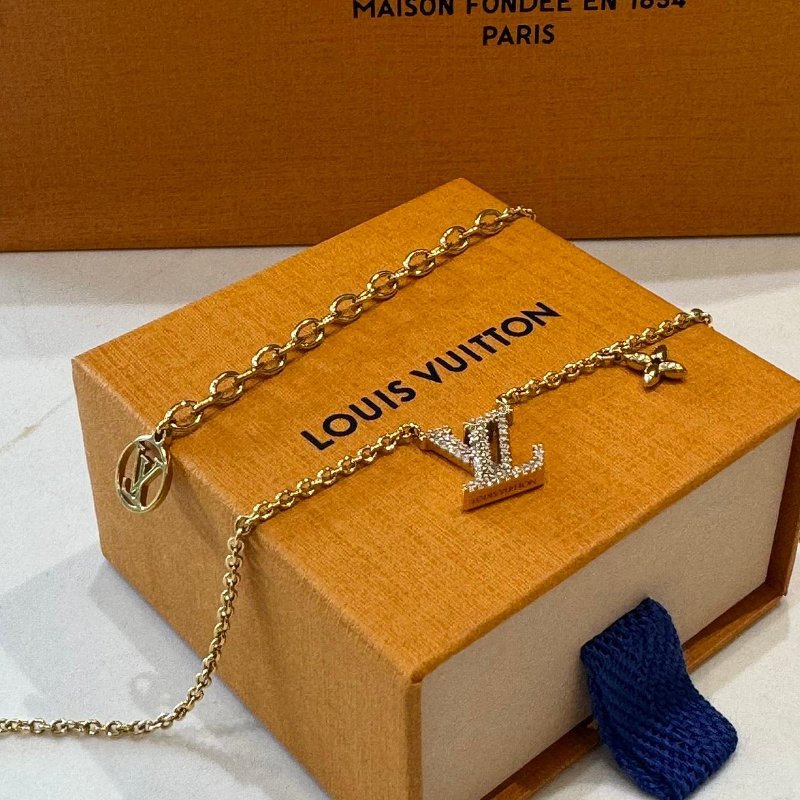 *SHIHNA名牌精品* LV M00596 Iconic 經典LOGO造型花卉吊墜水鑽項鍊-1