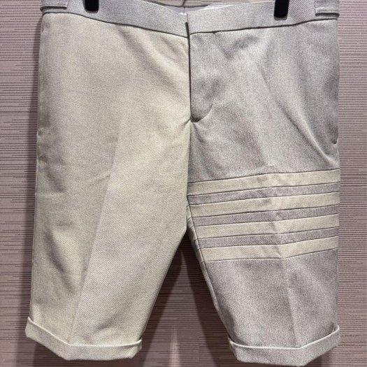 💎Han's house精品服飾💎THOM BROWNE TB 四槓 短褲 西裝褲 日本製 現貨3原價33700-1