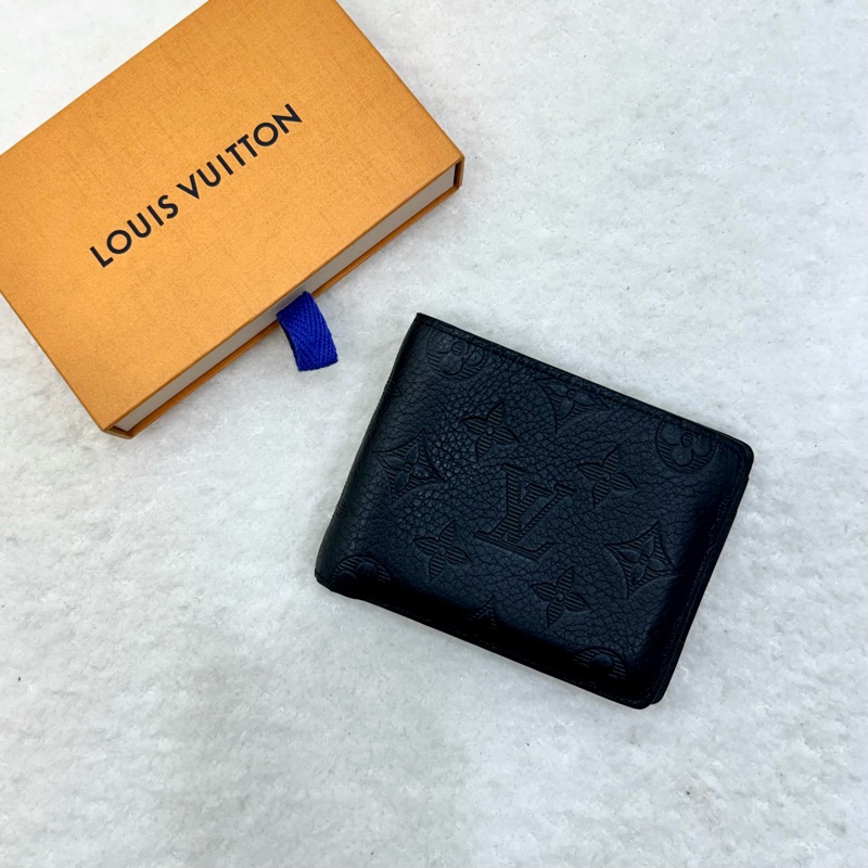 Louis Vuitton LV黑色Monogram Shadow壓紋牛皮Multiple對開短夾 男用短夾 皮夾 錢包 M62901-3